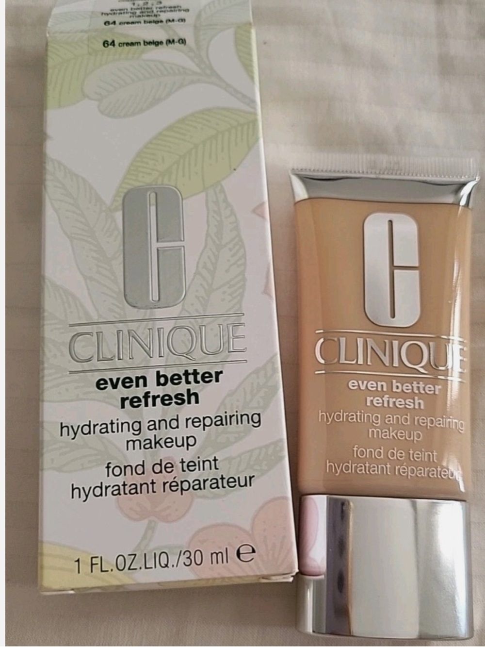 Clinique - Even Better Hydrating And Refresh Foundation 64 Cream Beige~30ml BNIB